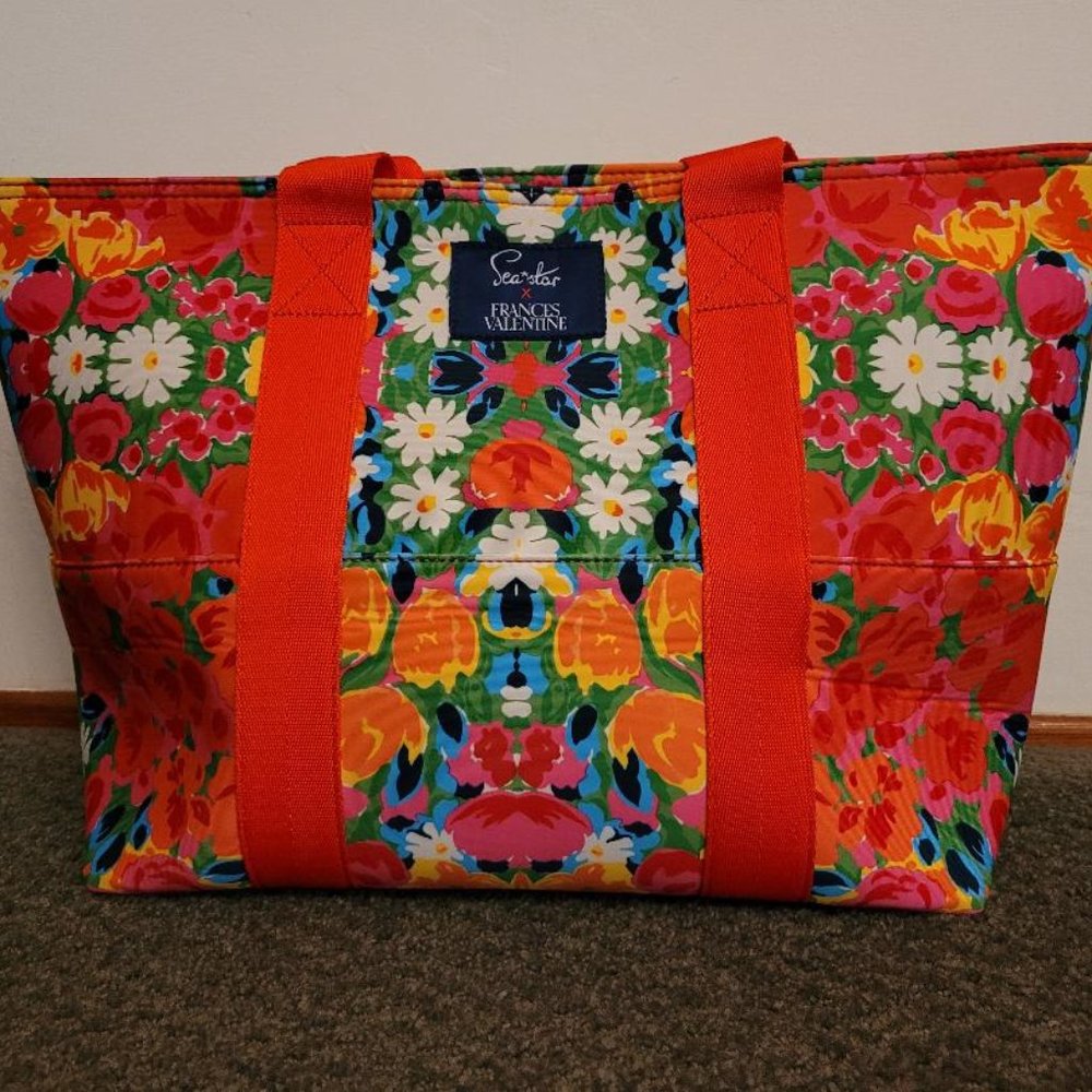 NWT Frances Valentine & Sea Star Beachwear Voyager Tote